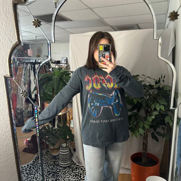 Daydreamer AC/DC For Those About To Rock Long Sleeve Shirt Gray Size Medium - Picture 4 of 6